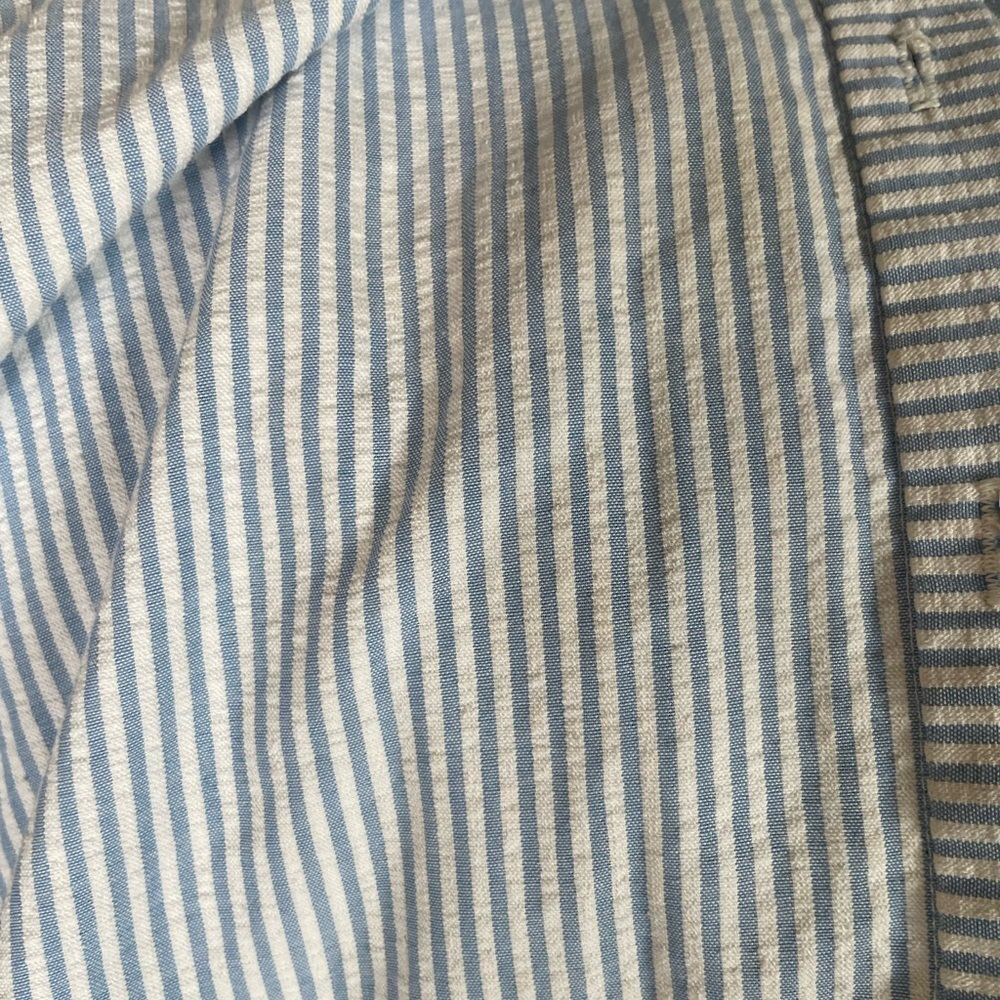 Schrader button up women’s dress. - Picture 5 of 5